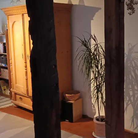 Apartment Fachwerkhaus Mit Garten Nah An Stadt Und
