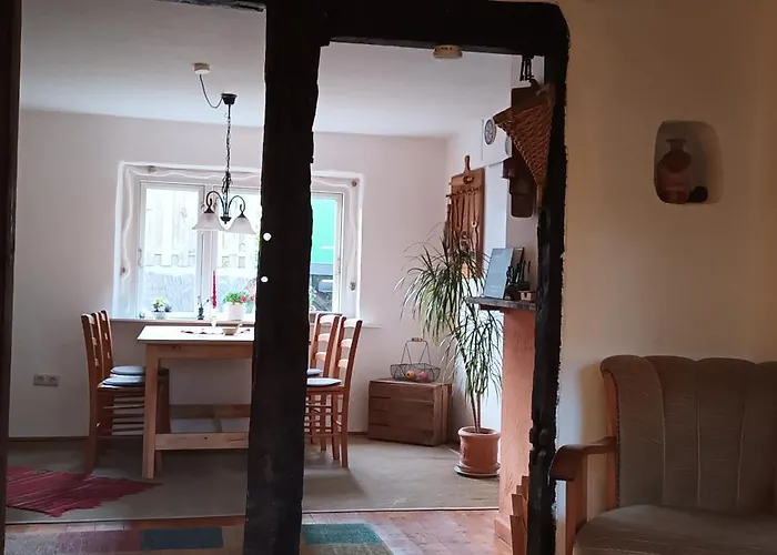 Fachwerkhaus Mit Garten Nah An Stadt Und